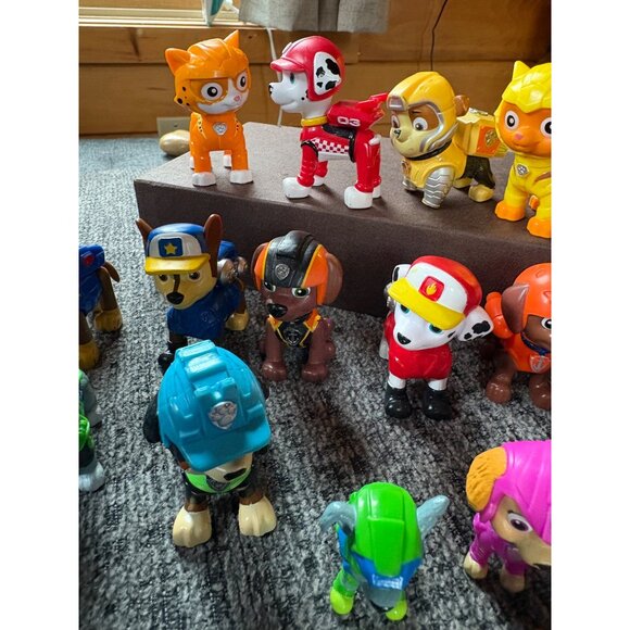 Paw Patrol Action Figure Lot Of 18 Various Characters Multicolor Plastic Kids Co - Picture 3 of 8